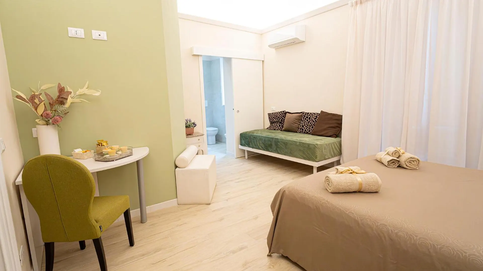Scic House Bed & Breakfast Palermo