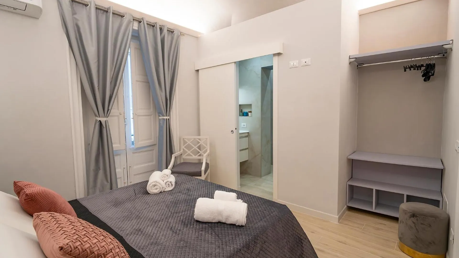 Scic House Bed & Breakfast Palermo