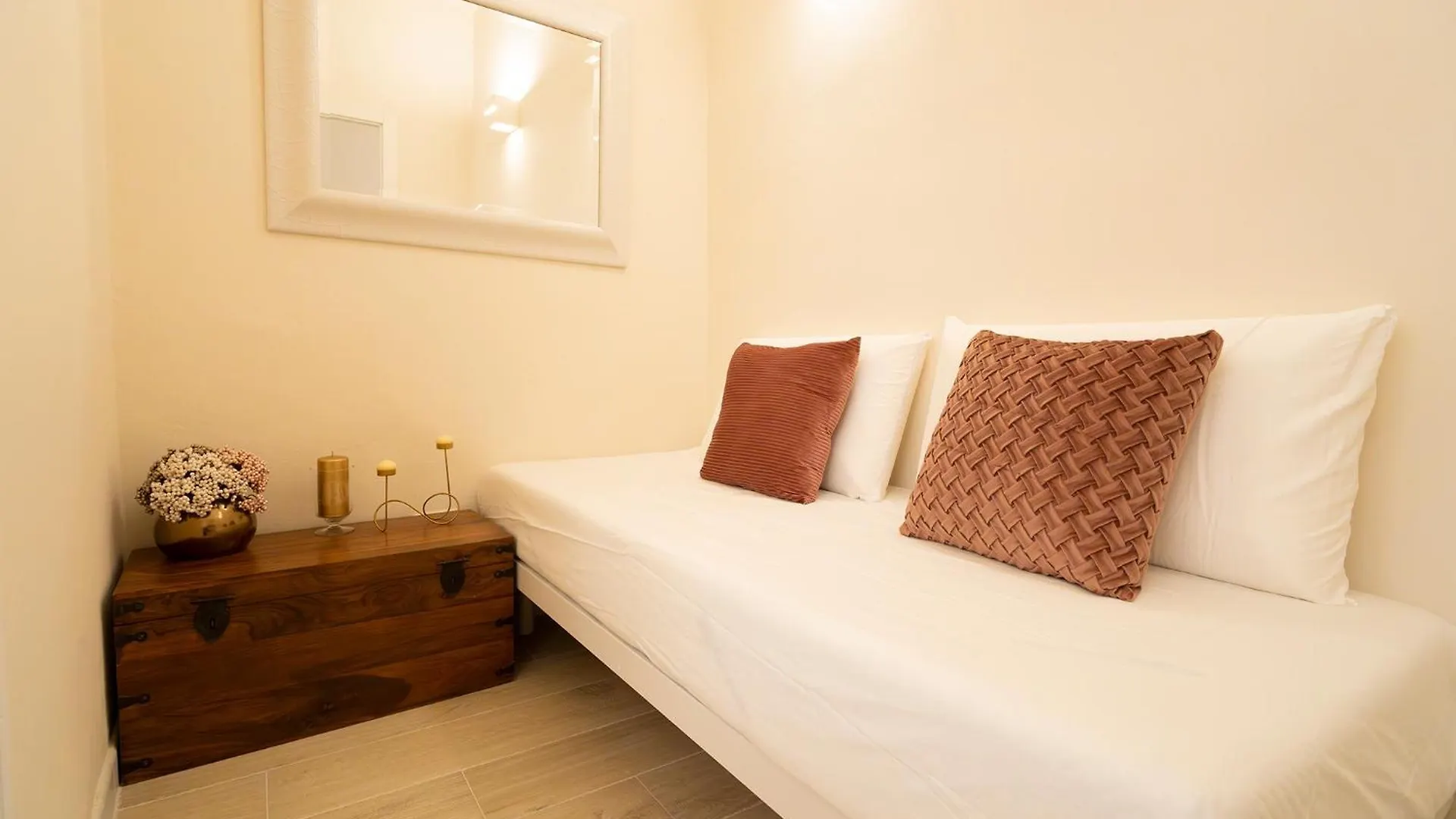 Scic House Bed & Breakfast Palermo 0*,
